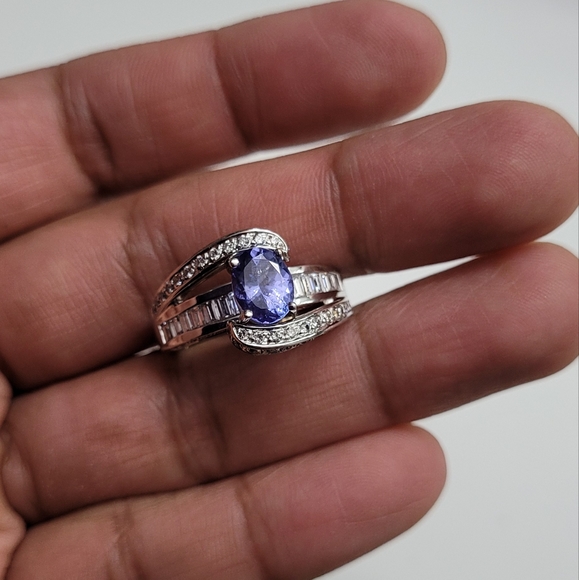 14k solid gold and genuine Tanzanite and diamond ring sz 7. - Picture 8 of 11